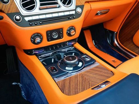 Used 2016 Rolls-Royce Dawn image 66