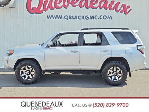 Used 2019 Toyota 4Runner TRD Off-Road Premium AWD/4WD image 7