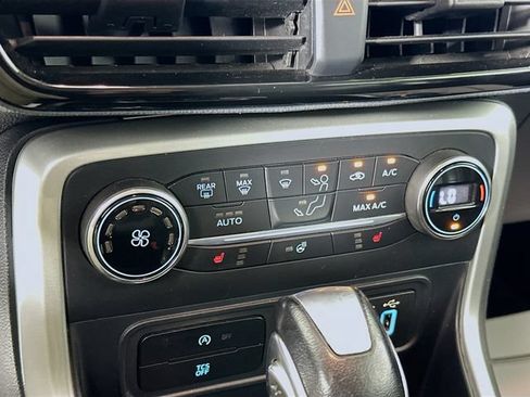 Certified 2020 Ford EcoSport Titanium FWD image 23