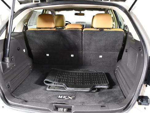 Used 2014 Lincoln MKX AWD w/ Equipment Group 102A image 48