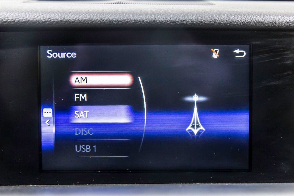 Used 2016 Lexus IS 200t RWD image 22