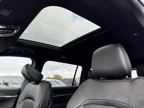 Used 2026 Jeep Grand Cherokee L Limited image 22