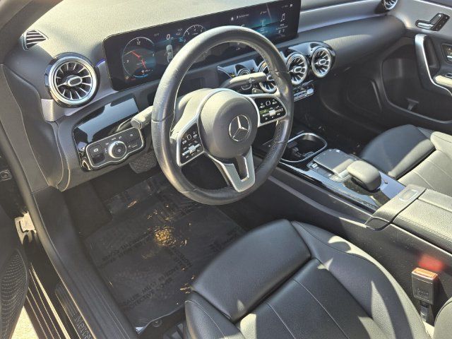 Used 2021 Mercedes-Benz A 220 image 11