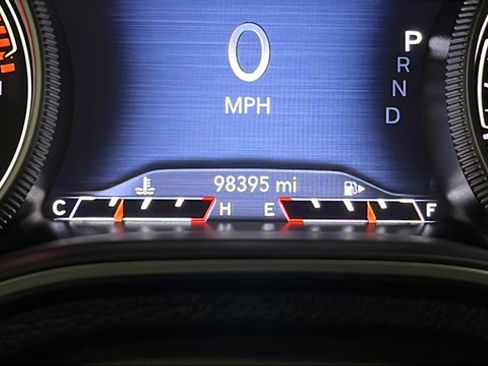 Used 2019 Jeep Cherokee Limited AWD/4WD image 10