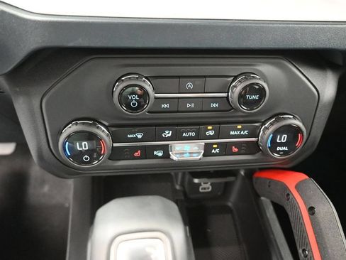 New 2026 Ford Bronco Heritage Edition AWD/4WD image 4