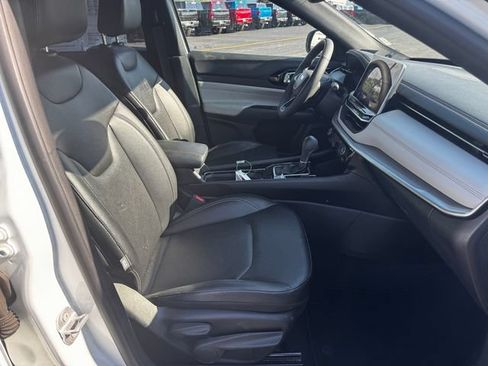 Certified 2025 Jeep Compass Limited AWD/4WD image 14