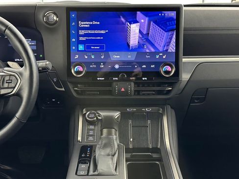 Used 2024 Lexus GX 550 AWD/4WD image 24