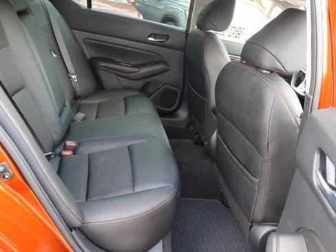 Used 2021 Nissan Altima 2.5 SR w/ SR Premium Package image 17