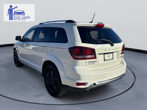 Used 2019 Dodge Journey Crossroad image 6