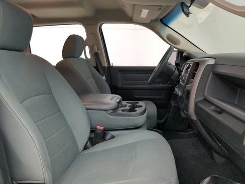 Used 2018 RAM 1500 ST w/ SXT Appearance Group AWD/4WD image 26