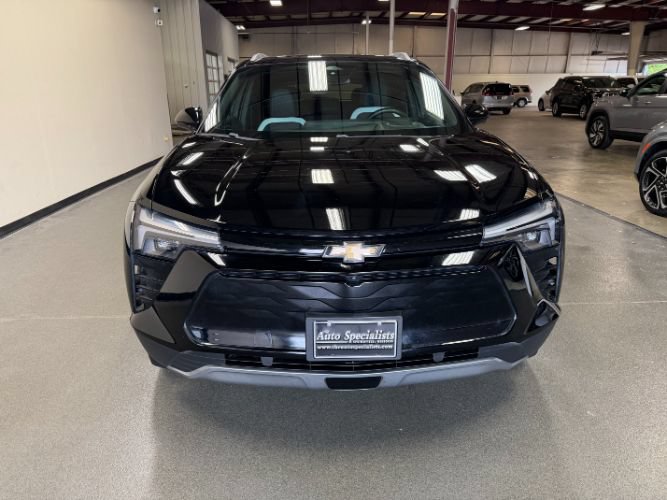Used 2024 Chevrolet Blazer EV LT AWD/4WD image 8