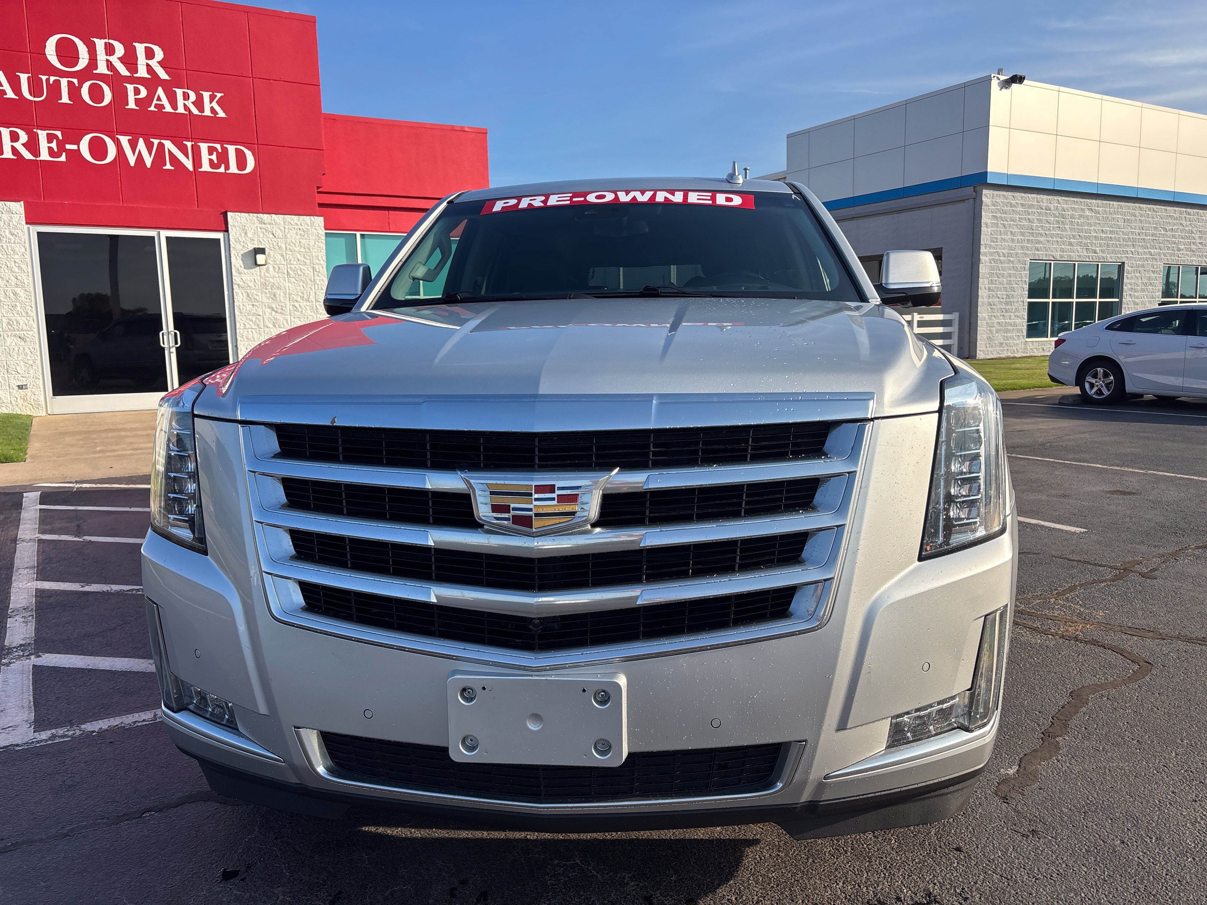 Used 2019 Cadillac Escalade ESV Luxury AWD/4WD image 26