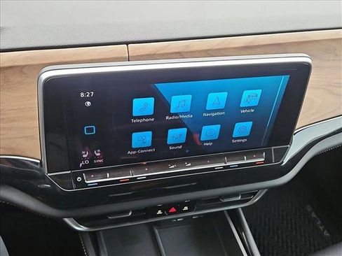 Used 2024 Volkswagen Atlas SE FWD image 20