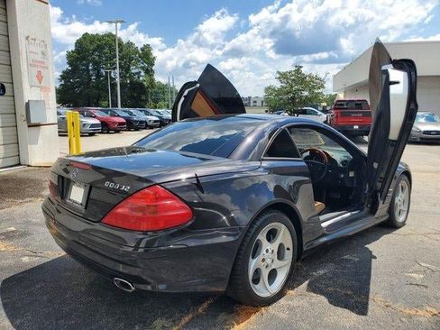 Used 2005 Mercedes-Benz SL 600 image 8