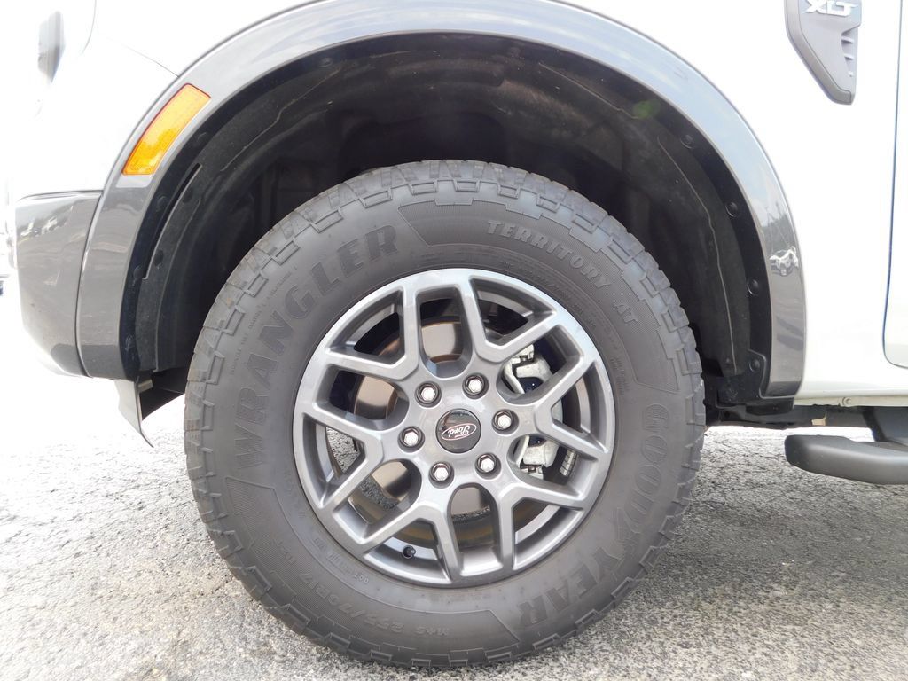 Used 2024 Ford Ranger XLT w/ Equipment Group 301A High AWD/4WD image 14