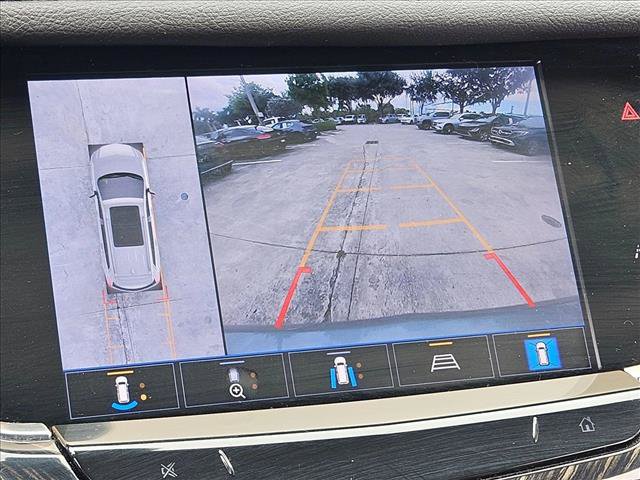 Used 2023 Cadillac XT6 Premium Luxury w/ Technology Package FWD image 14
