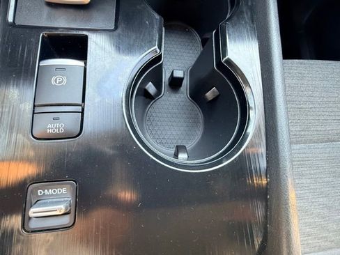 Used 2023 Nissan Rogue SV FWD image 23