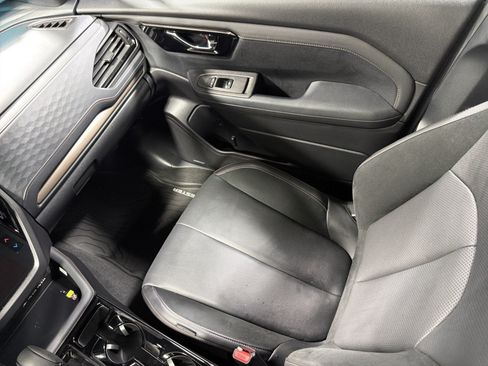 Certified 2026 Subaru Forester Touring AWD/4WD image 11