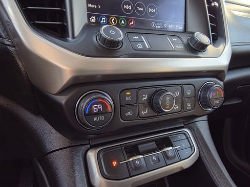 Used 2023 GMC Acadia Denali w/ Trailering Package image 18