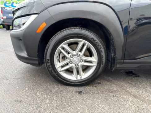Used 2023 Hyundai Kona SE AWD/4WD image 43