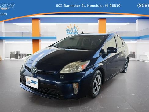 Used 2012 Toyota Prius One FWD image 1