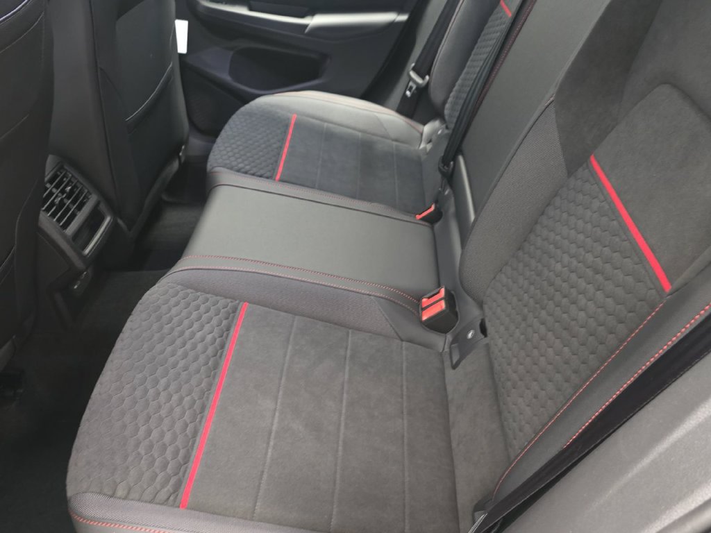 New 2026 Volkswagen GTI SE FWD image 26