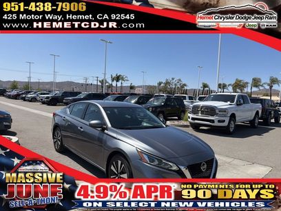 Used 2022 Nissan Altima 2.5 SV