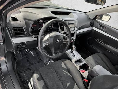 Used 2013 Subaru Legacy 2.5i AWD/4WD image 11