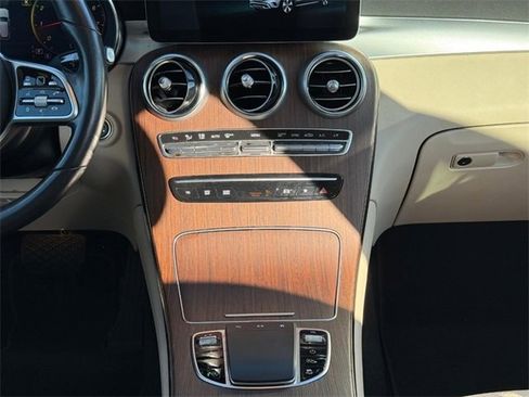 Certified 2022 Mercedes-Benz GLC 300 4MATIC image 12