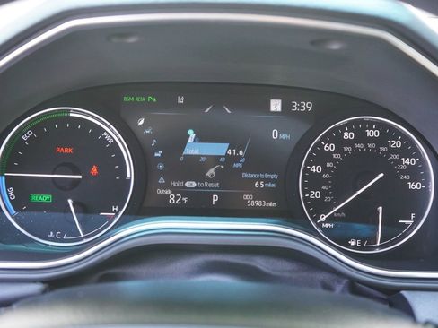 Used 2022 Toyota Avalon Limited w/ Advanced Safety Package FWD image 18