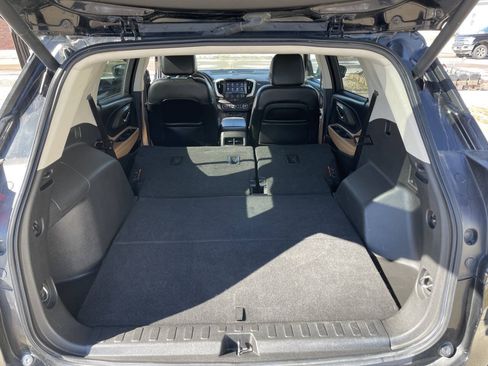 Used 2020 GMC Terrain SLT w/ Preferred Package AWD/4WD image 30