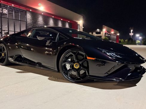 Used 2024 Lamborghini Huracan Tecnica RWD image 26