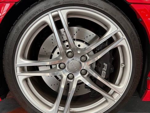 Used 2011 Audi R8 V8 AWD/4WD image 13
