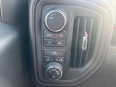 Used 2022 Chevrolet Silverado 1500 Custom AWD/4WD image 20