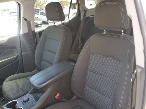 Used 2024 GMC Terrain SLE image 20