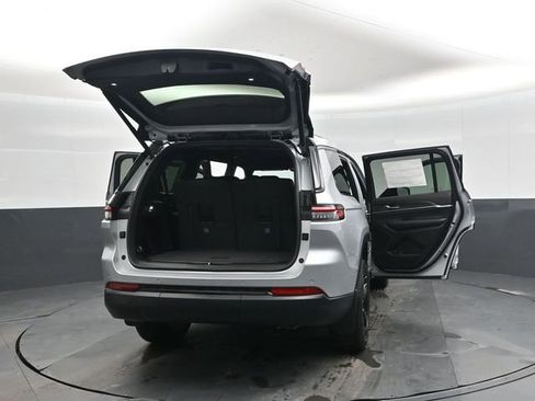 New 2025 Jeep Grand Cherokee L Limited w/ Black Appearance Package image 50