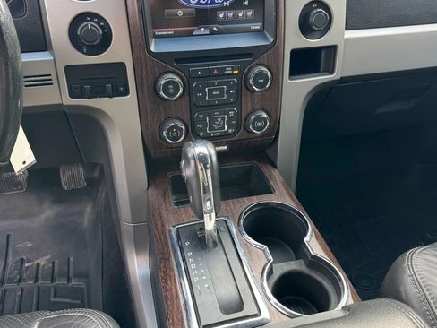 Used 2013 Ford F150 Lariat w/ Lariat Chrome Pkg image 17