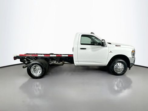 New 2026 RAM 3500 Tradesman w/ Chrome Appearance Group image 8