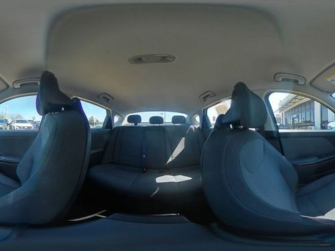 Used 2025 Kia K4 FWD image 41