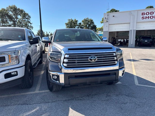 Used 2021 Toyota Tundra Limited w/ Limited Premium Package AWD/4WD image 5