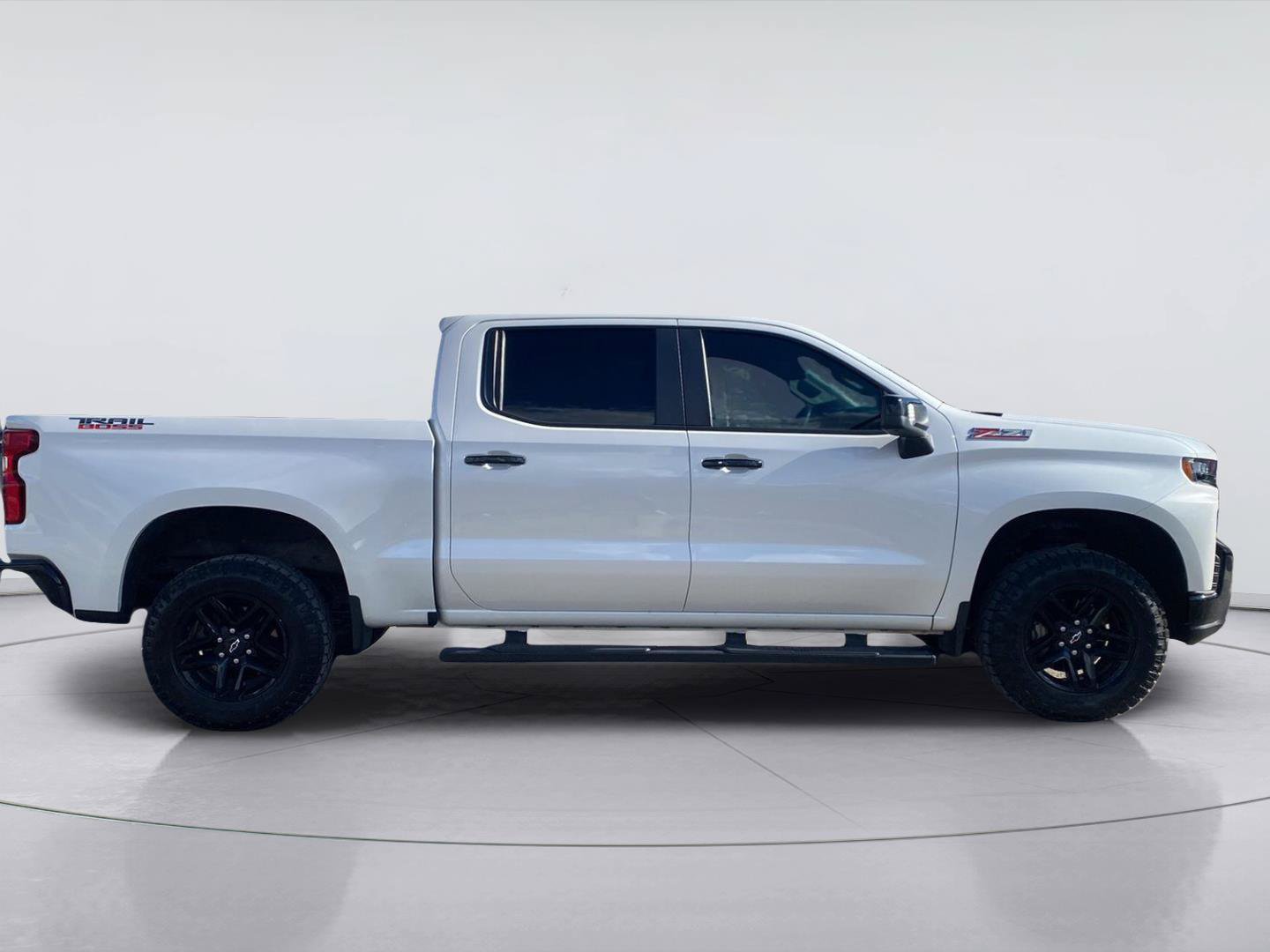 Used 2021 Chevrolet Silverado 1500 LT Trail Boss w/ Convenience Package II AWD/4WD image 6