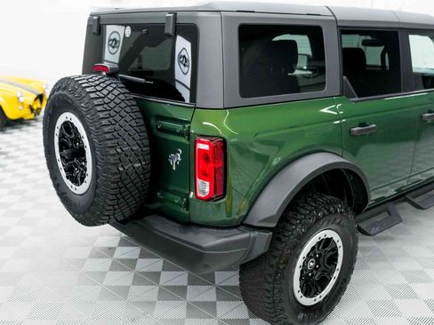 Used 2022 Ford Bronco Black Diamond w/ Sasquatch Package AWD/4WD image 22