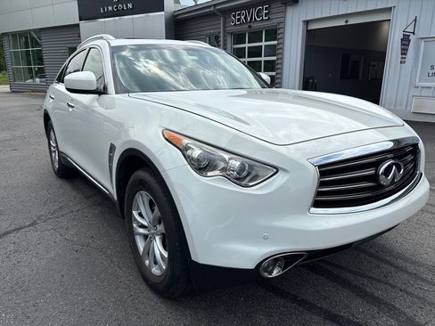 Used 2012 INFINITI FX35 AWD w/ Premium Pkg image 4