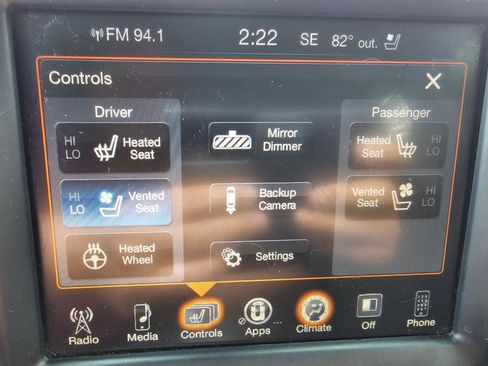 Used 2017 RAM 1500 Laramie w/ Convenience Group AWD/4WD image 40