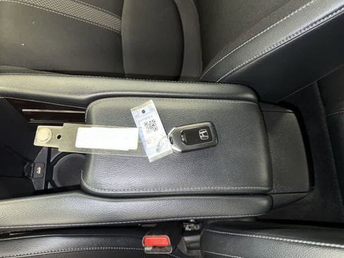Used 2019 Honda Civic Sport image 31