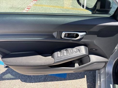 Used 2023 Honda Civic LX image 16