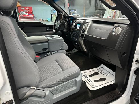 Used 2013 Ford F150 XLT w/ Mid Equipment Group image 18