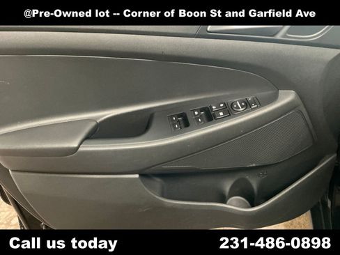 Used 2016 Hyundai Tucson Sport AWD/4WD image 15