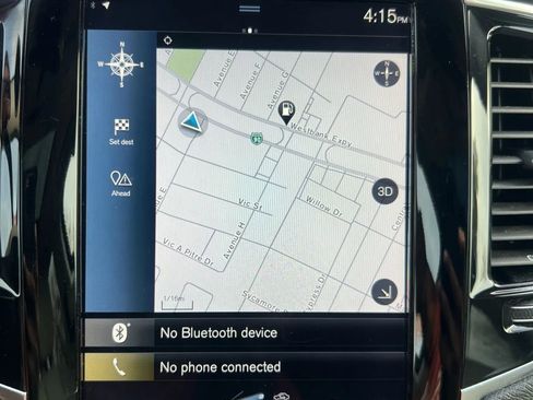 Used 2016 Volvo XC90 T6 Momentum w/ Momentum Plus Package image 30