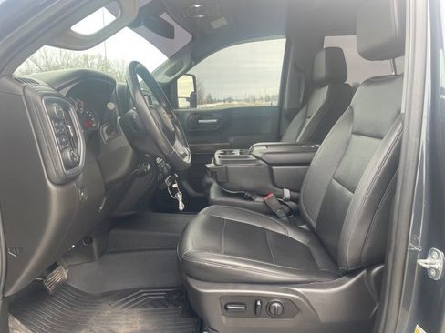 Used 2021 Chevrolet Silverado 1500 LT image 8